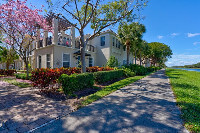 Building Photo - 8332 NW 7th Ct