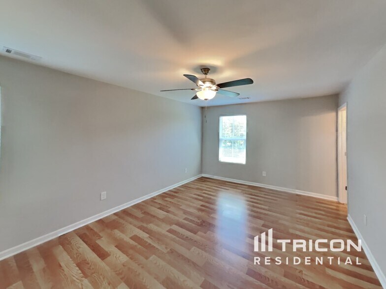 Building Photo - 108 Alred Cir