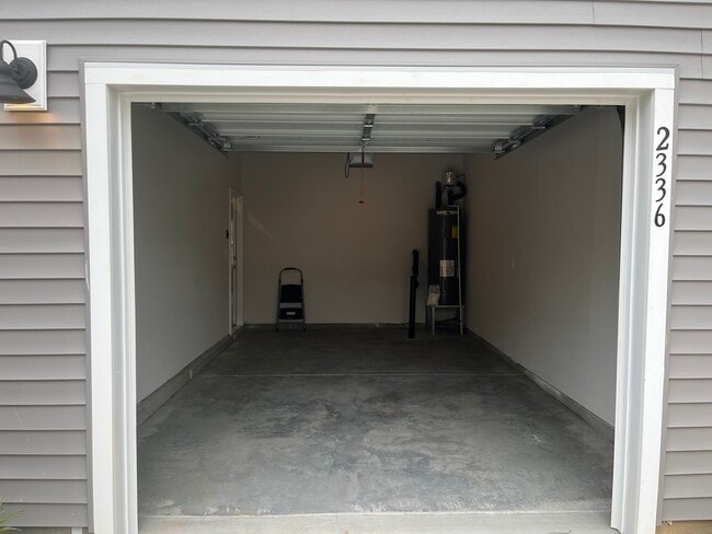 Building Photo - 2336 Belterra Dr