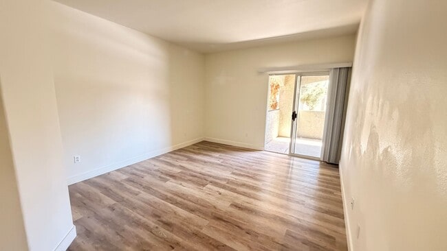 Building Photo - 9000 S Las Vegas Blvd