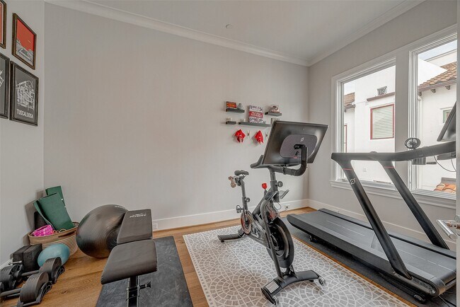 Building Photo - 5213 Feagan St