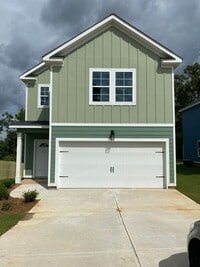 Building Photo - Like-new 4 bed/2.5 bath home for lease nea...
