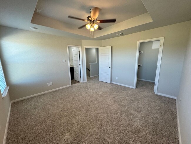 Building Photo - Luxury 3/2.5 2 Story Townhouse in NBTX