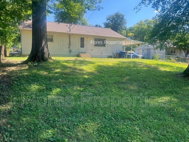 Building Photo - 2561 Milverton Way