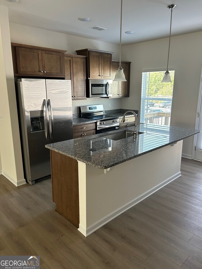 Building Photo - 77 Professional Pl