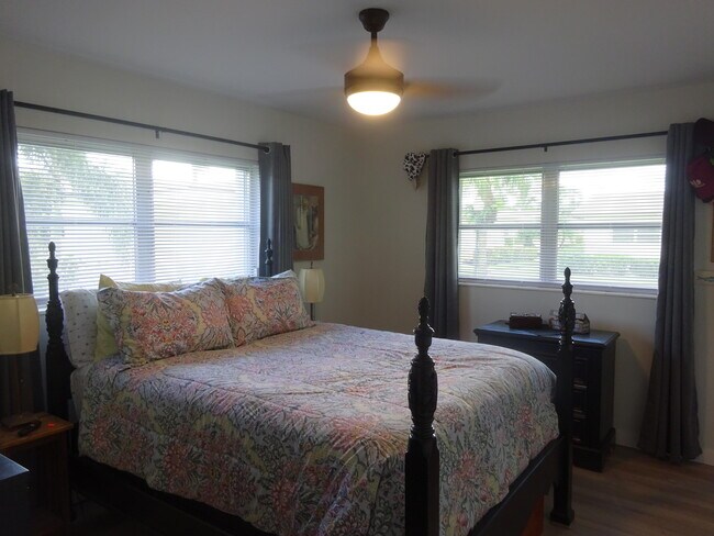 Building Photo - 2864 Crosley Dr E