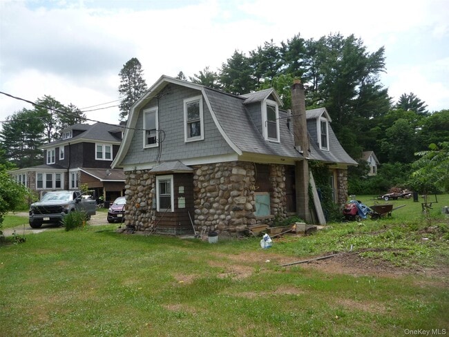 Building Photo - 971 US-209
