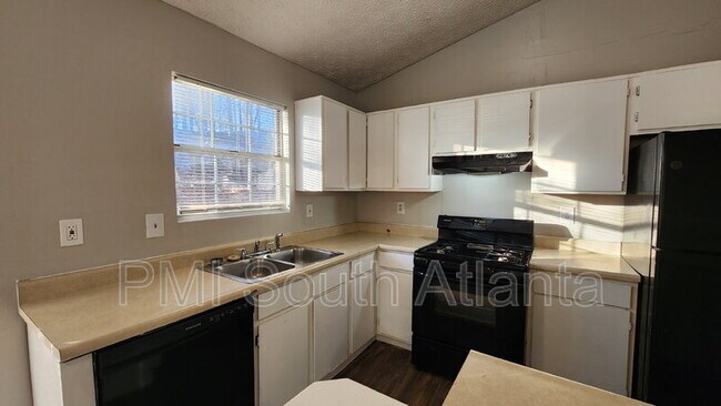 Building Photo - 5426 Glen Haven Dr