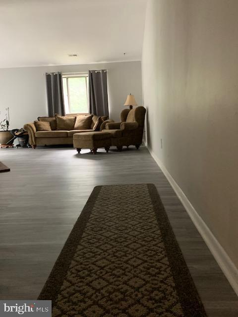 Building Photo - 301 Mulberry Cove