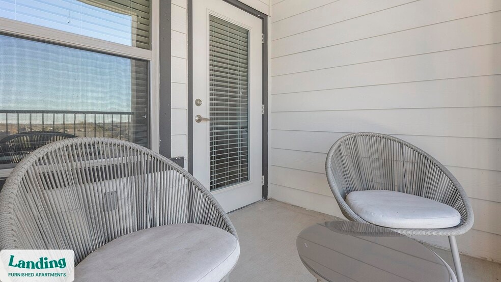 Building Photo - 12500 Shadowglen Trce