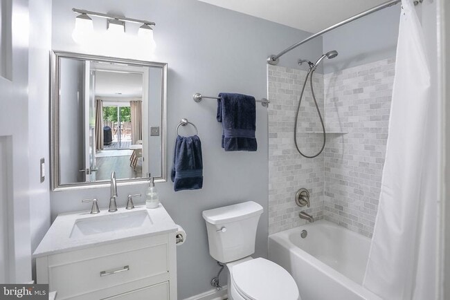 Building Photo - 7433 Hatherleigh Ct