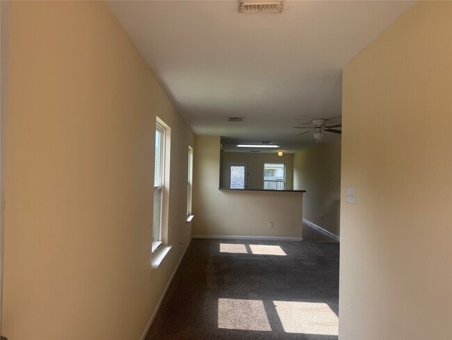 Building Photo - 8103 Forest Glen Dr