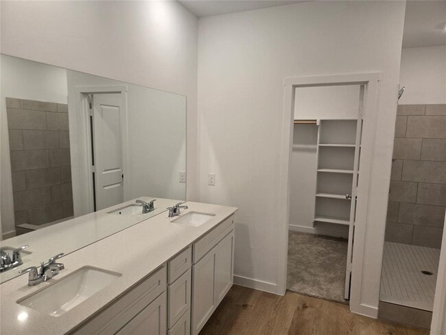 Building Photo - 20425 Deer Creek Dr