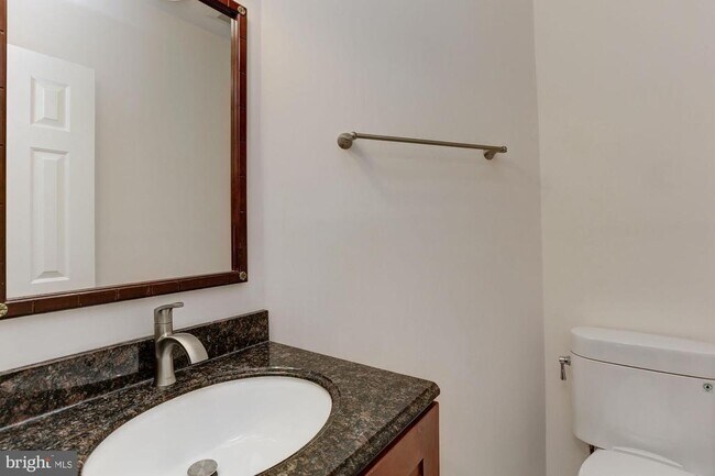 Building Photo - 7133 Swansong Wy