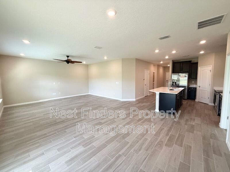 Building Photo - 10169 Powell Creek Ct