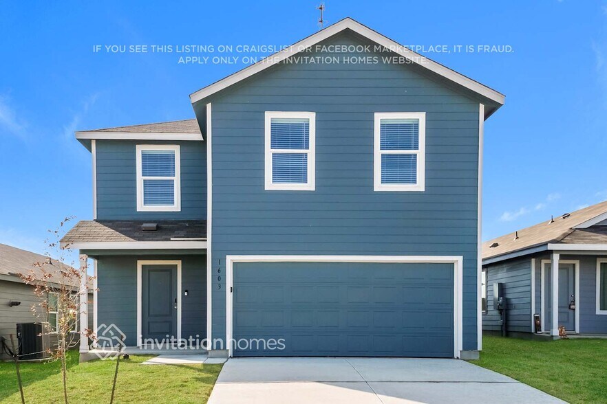 Primary Photo - 1603 Hummock Steep