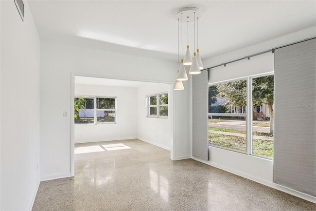 Building Photo - 1601 Triangle Ave