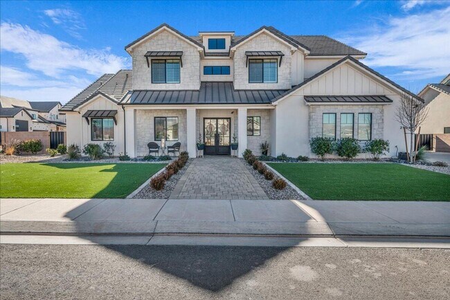 Primary Photo - Beautiful 6-Bedroom, 5-Bathroom Home for R...