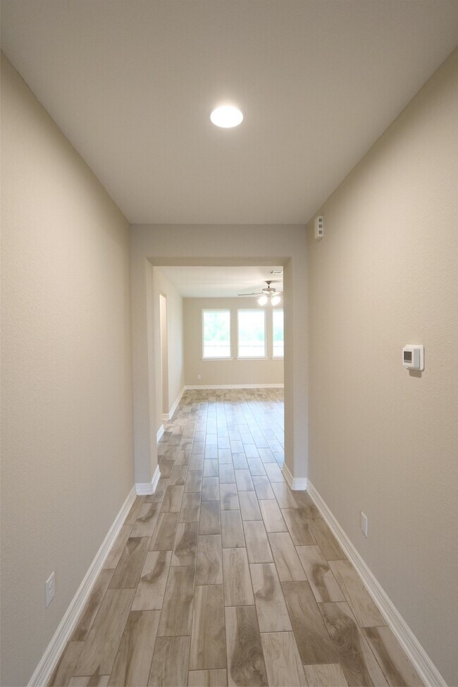 Building Photo - 25907 Rose Frost Ct