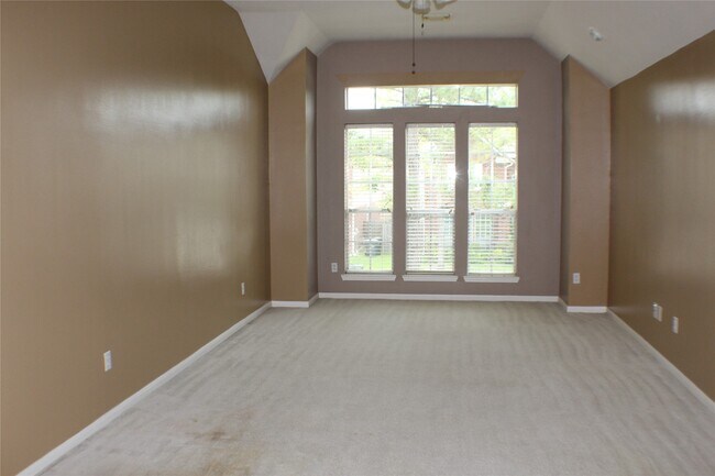 Building Photo - 12231 Ashford Park Dr