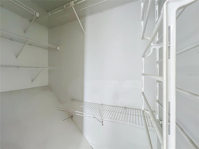 Building Photo - 1604 Little Falls Cir