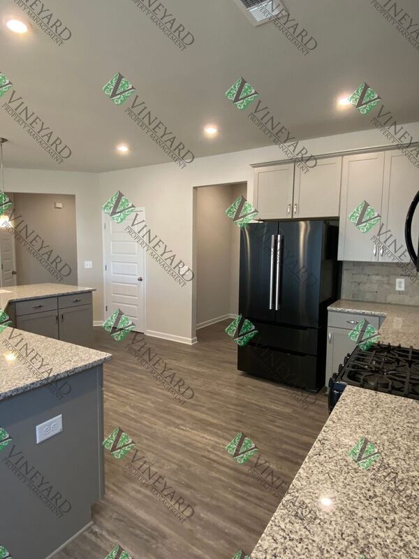 Building Photo - 186 Malbone St SW