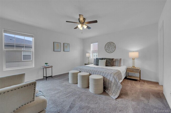 Building Photo - 1094 Anker Dr