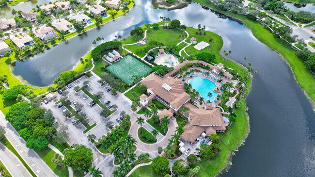 Building Photo - 8343 NW 121st Way