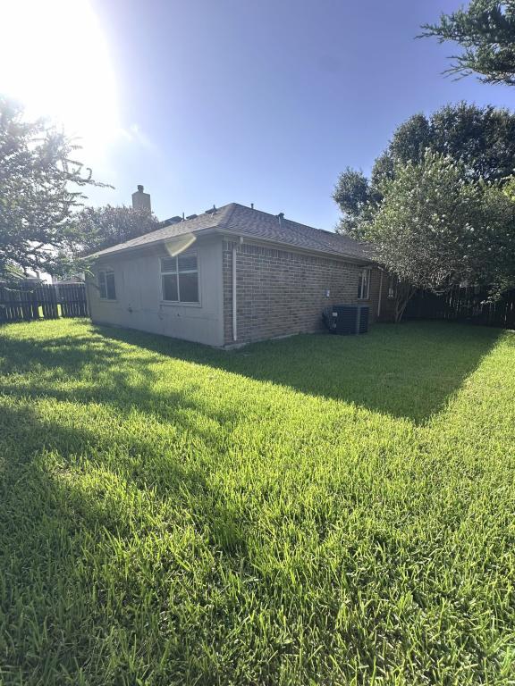 Building Photo - 1814 Grove Ct Dr