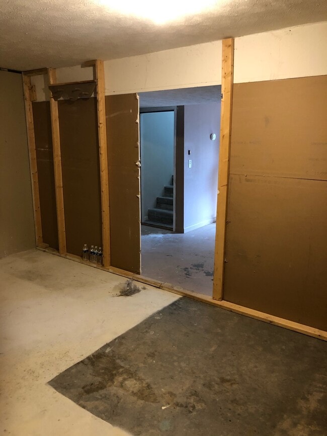 Building Photo - 430 Secretariat Dr