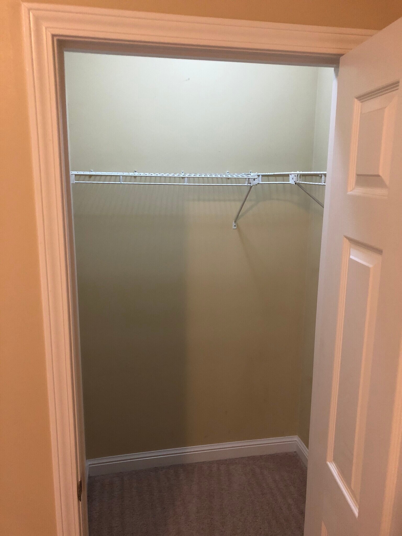 Building Photo - 7338 Amherst Ave