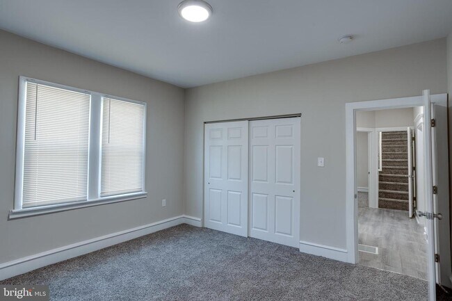 Building Photo - 1948 Lexington Ave