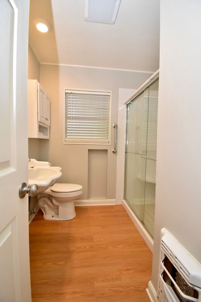 Building Photo - 3 Bed 1 Bath Home in Ruston