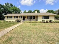 Building Photo - 1711 Lydia Dr NW