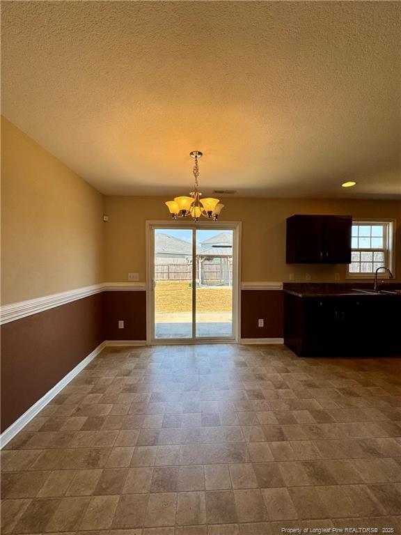Building Photo - 858 Screech Owl Dr