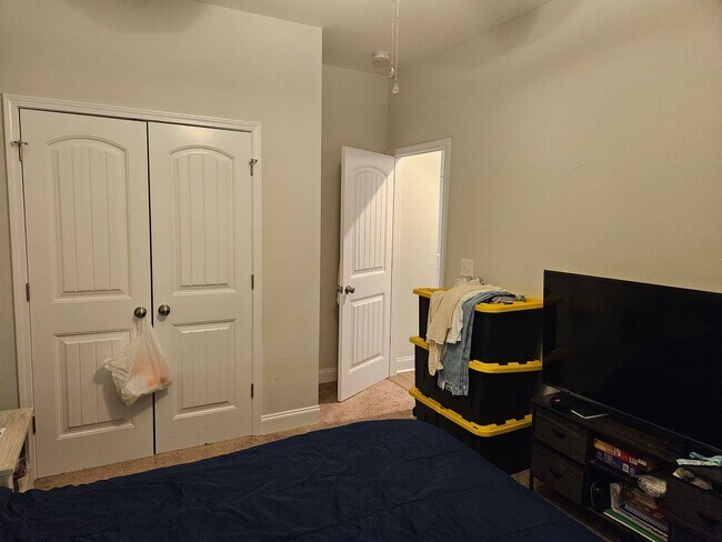 Building Photo - Beautiful 3 bedroom 2 bath unfurnished home in Hampstead