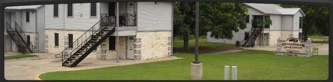 Primary Photo - Heatherbrook Apartments
