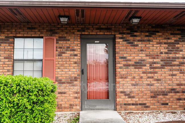 Building Photo - 1808 Lively Rd