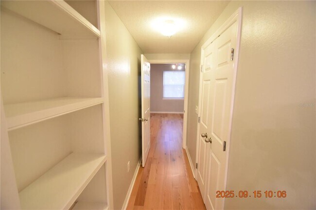 Building Photo - 1810 E Palm Ave