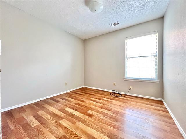 Building Photo - 2735 Wentworth Dr