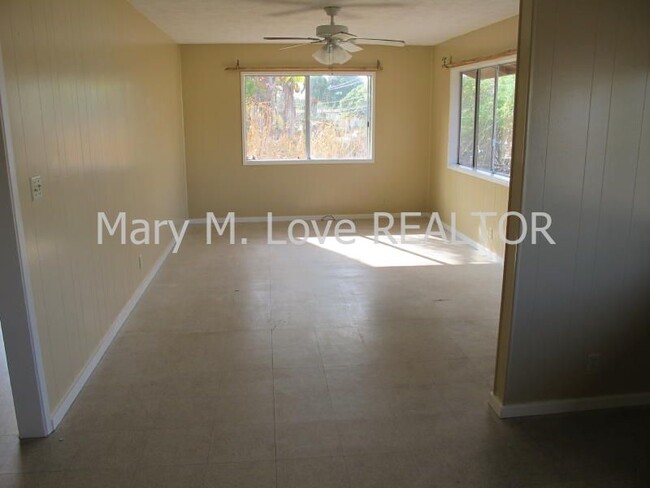 Building Photo - ALII DRIVE 2 BD /1BA SINGLE FAMILY HOME 77...