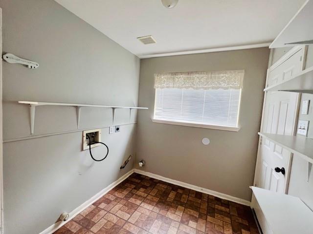 Building Photo - 1809 Village Ct Ln