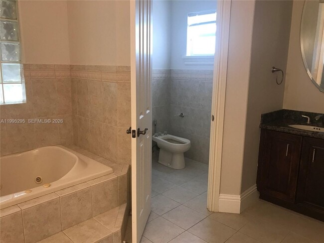 Building Photo - 8750 SW 164th St