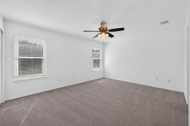 Building Photo - 2802 Turtle River Dr