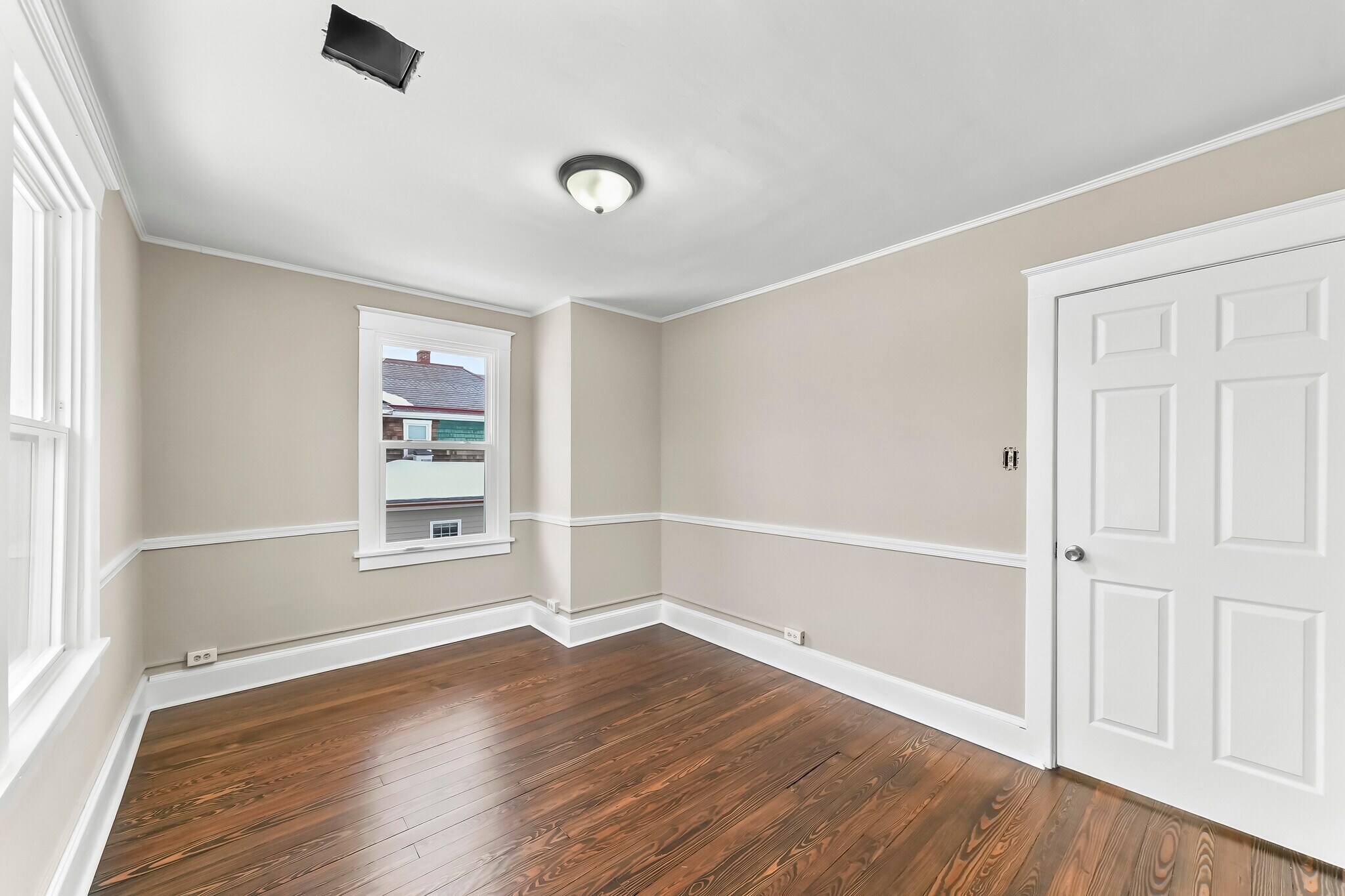 Building Photo - 640 Market St