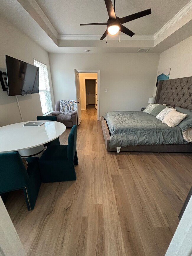 Building Photo - Gorgeous 3 Bedroom Home in Princeton - Only 3 Years Old!