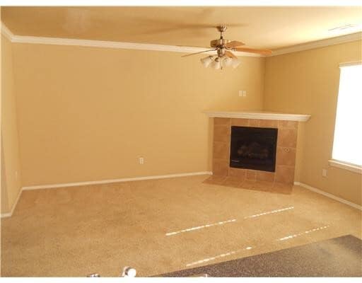 Building Photo - 2155 Skyler Dr