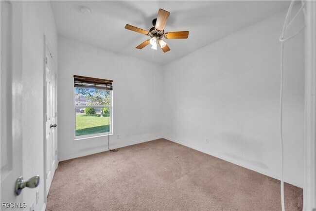 Building Photo - 8125 Silver Birch Way