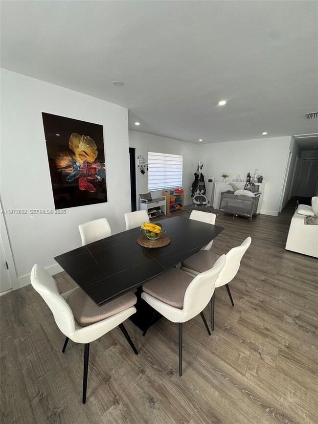 Building Photo - 12534 SW 27th St