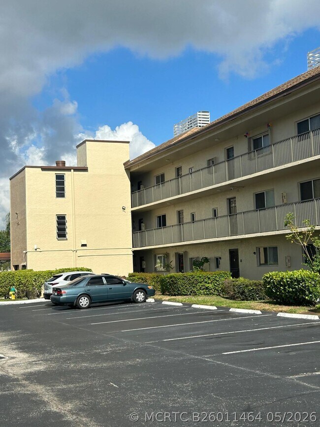 Building Photo - 7860 NW 50th St